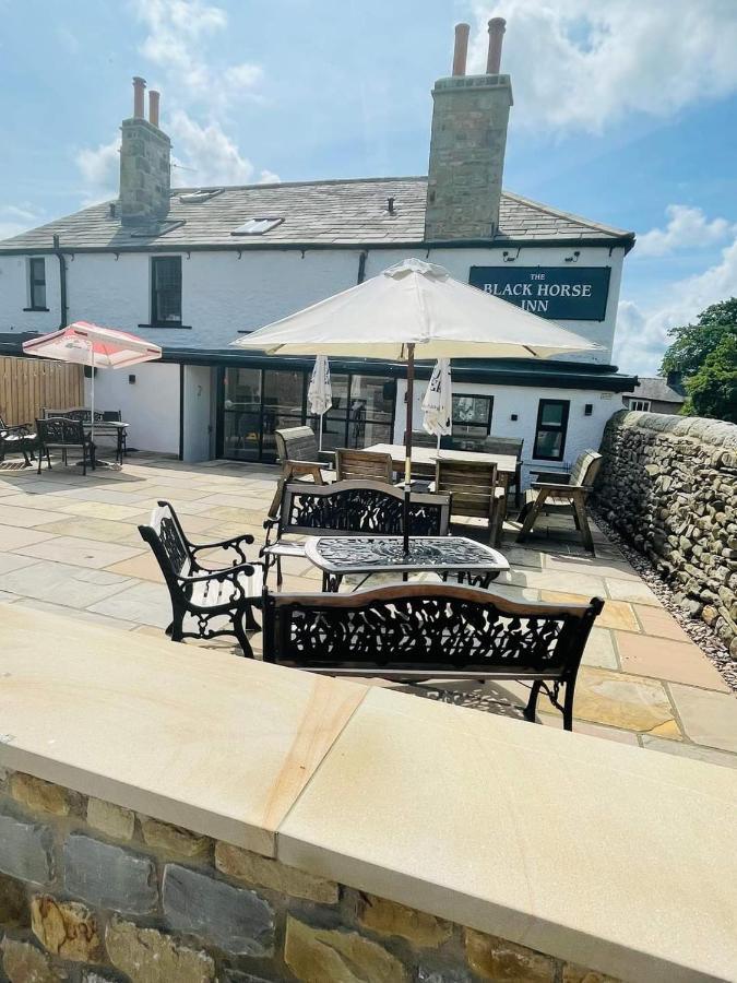 The Black Horse Inn Settle Buitenkant foto